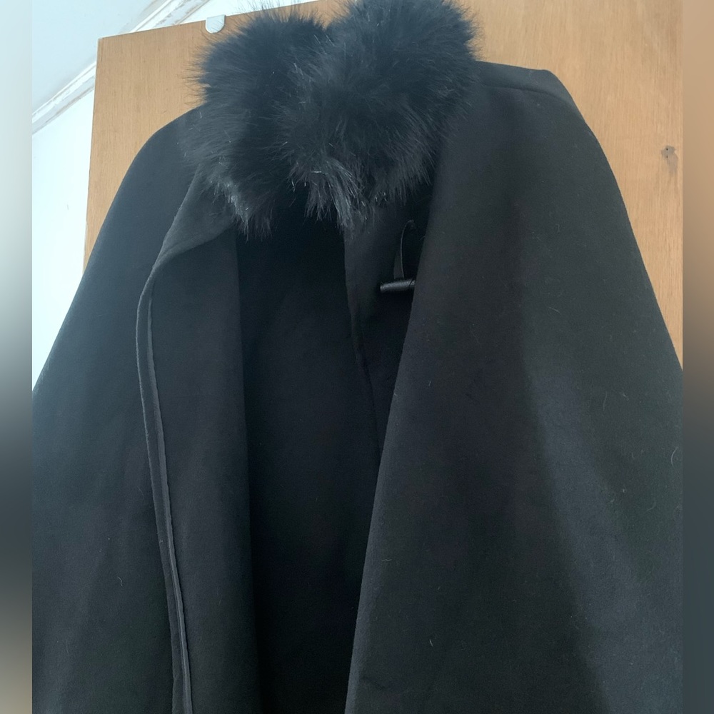Jones New York Cape
